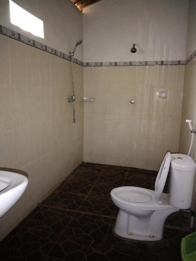 Pondok Aldi Hostel Amed Eksteriør bilde